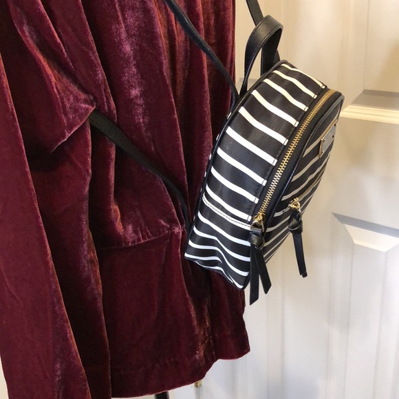 KATE SPADE NY Wilson Road French Stripe Backpack Black & White Stripe NWOT - Picture 5 of 15